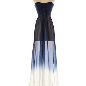 Raviya Blue and white cover up size small